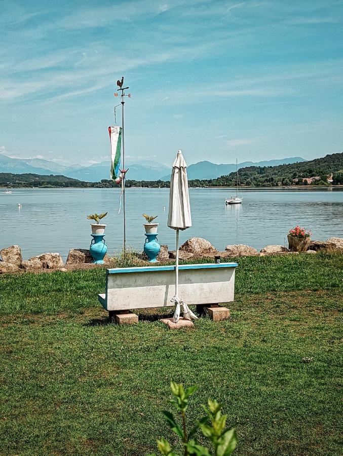 Casa Victoria Villa Castelletto sopra Ticino Eksteriør billede